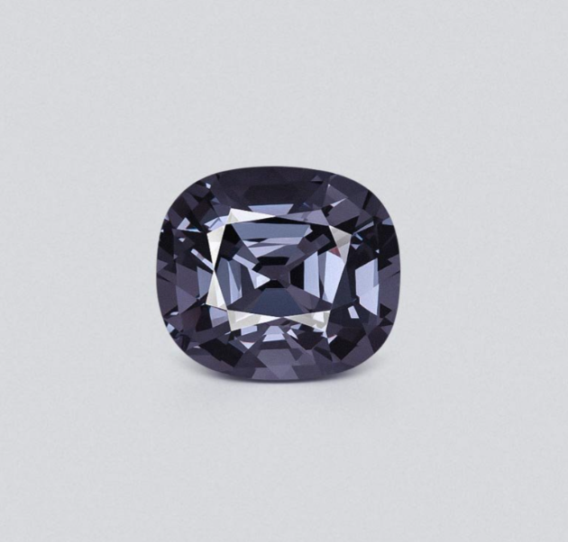 Gray spinel