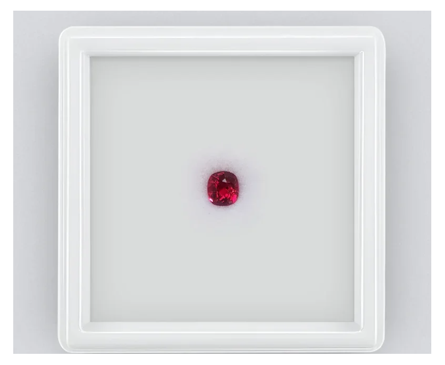 Red spinel