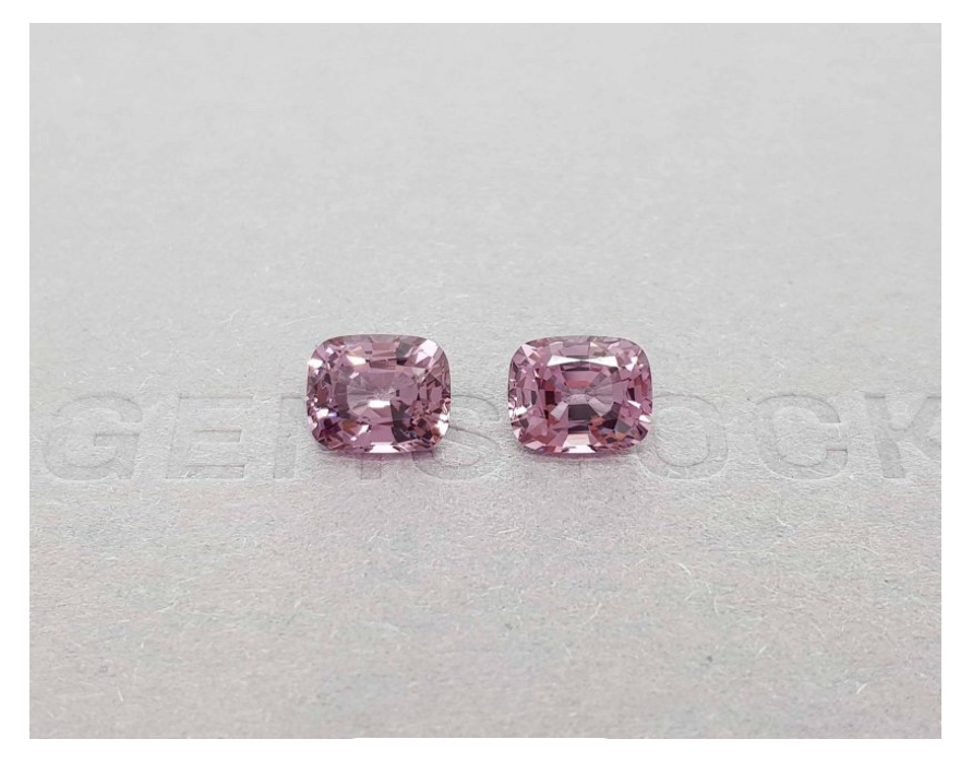 Purple pink spinels pair