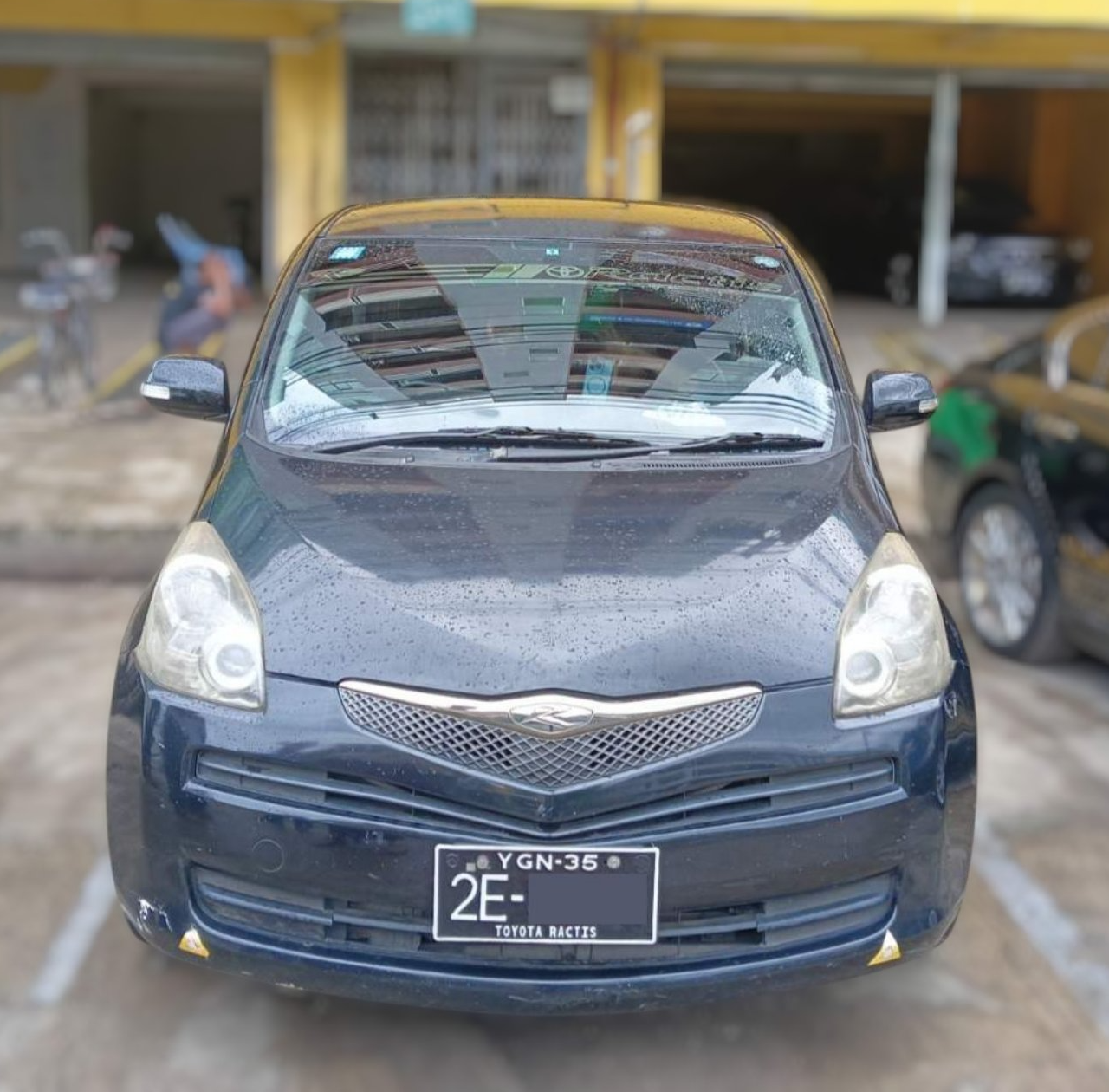 Toyota Ractis