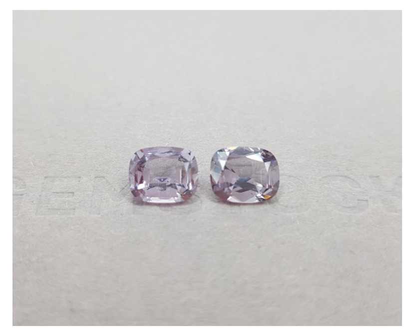 Mauve Spinels pair