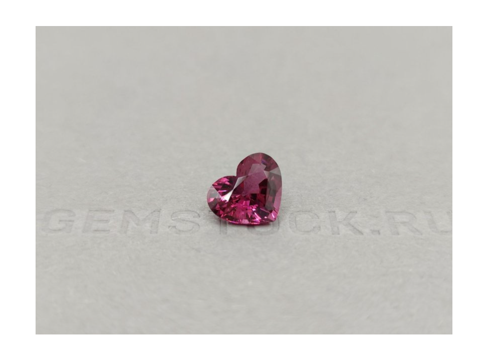 Pinkish red spinel
