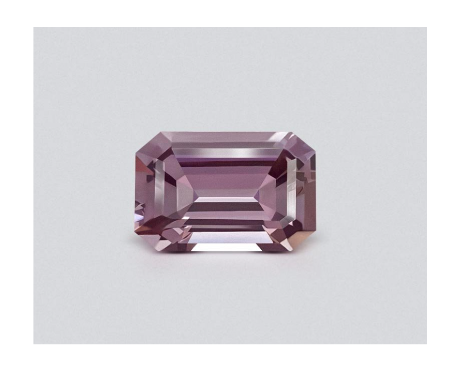 Purple gray spinel