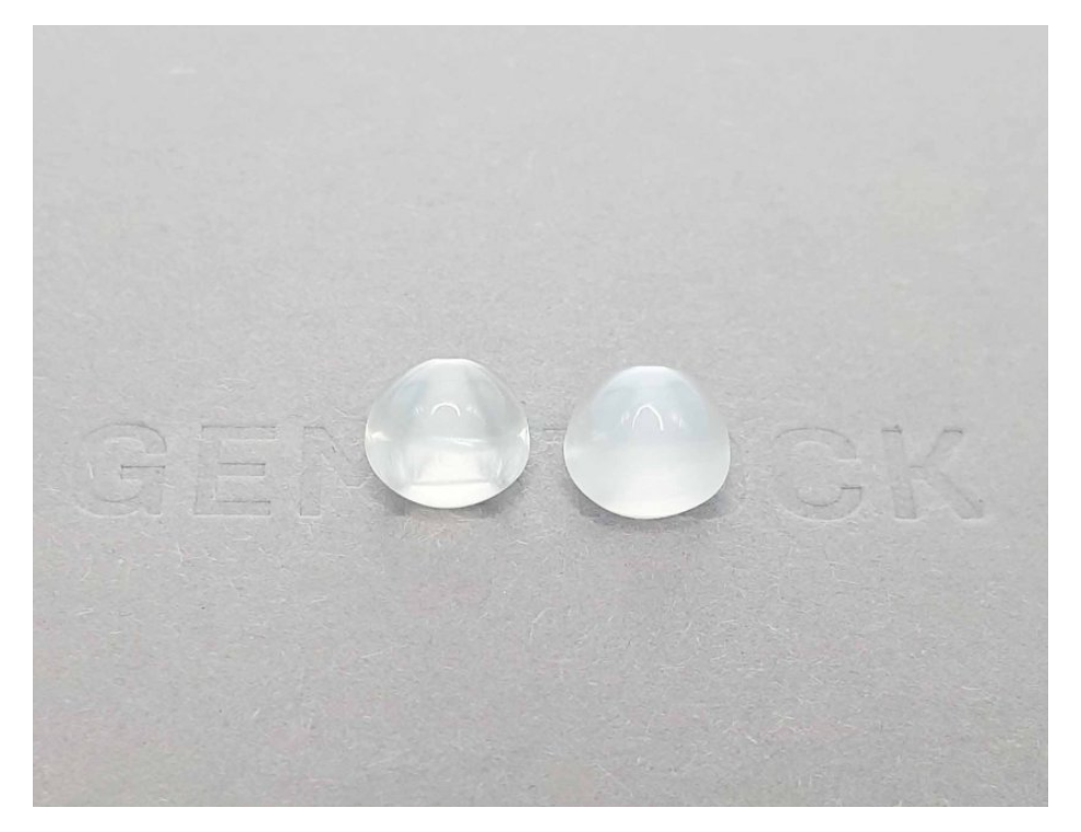 Moonstones pair