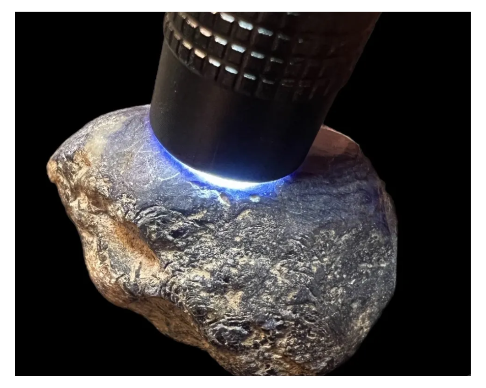 Natural Blue Sapphire Rough Cut