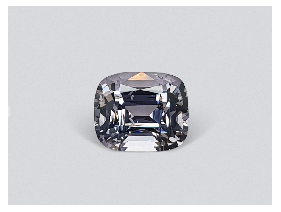 Gray Spinel
