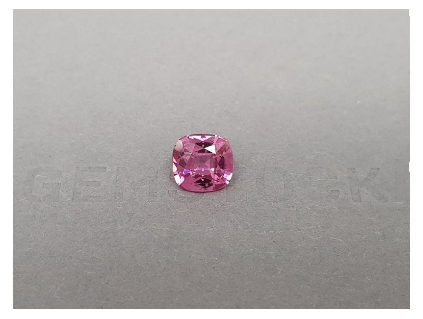 vivid pink spinel