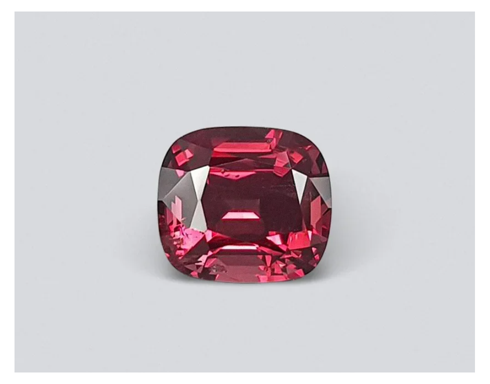 Burmese vivid red spinel