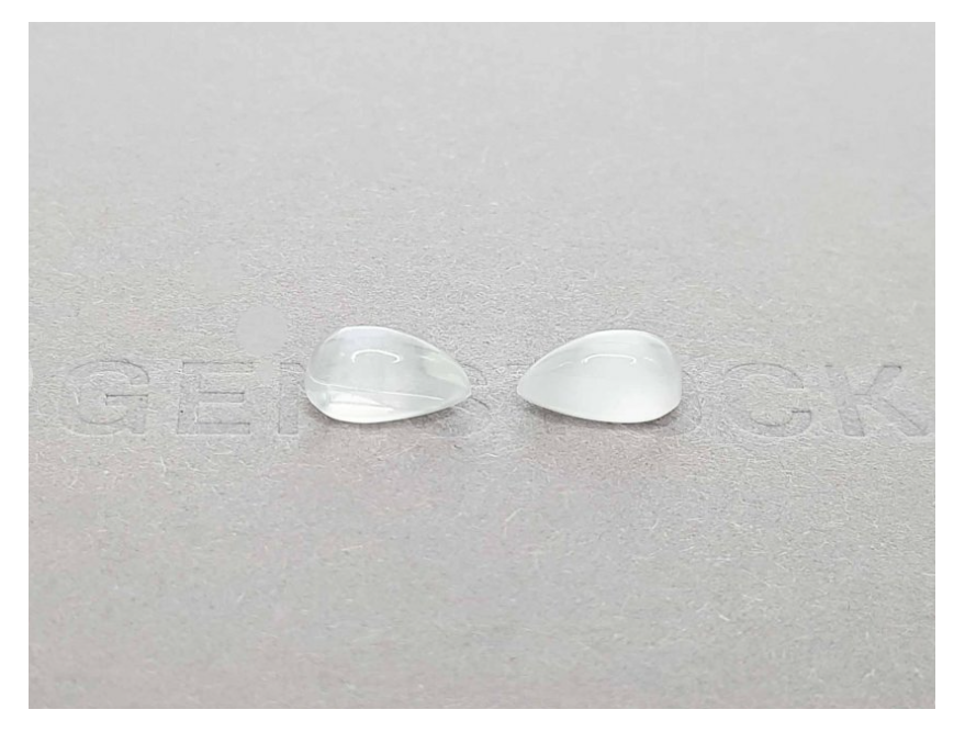 Moonstones pair